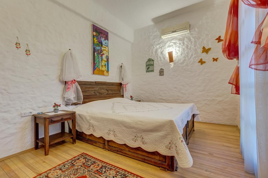 Lale Lodge Hotel Alacatı Bagian luar foto